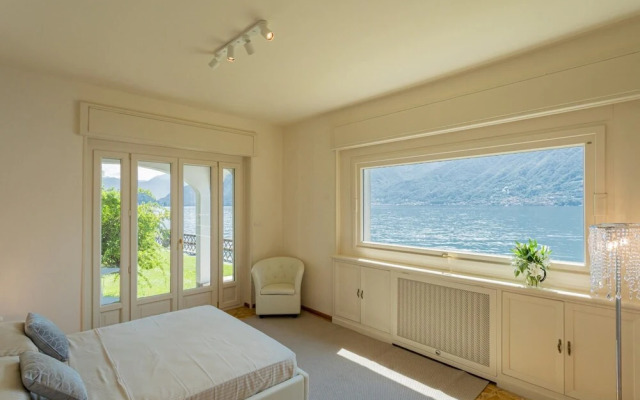 Sala Comacina Villas