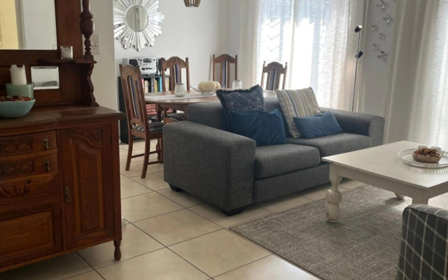 On Broadwalk Cottage