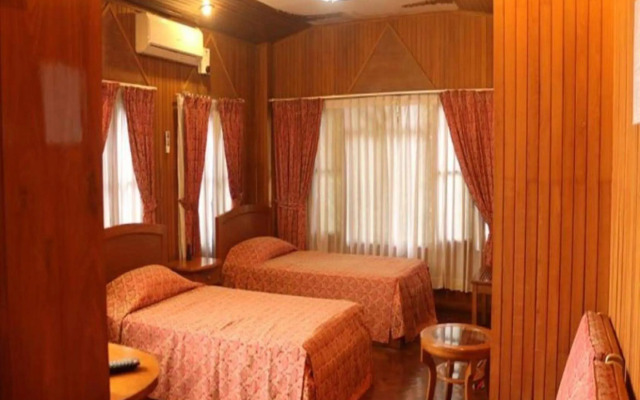 Kaung Lay Inn