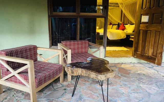Afro smiles hotel
