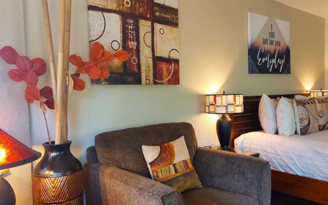 Sheridan House Inn - Adult Only