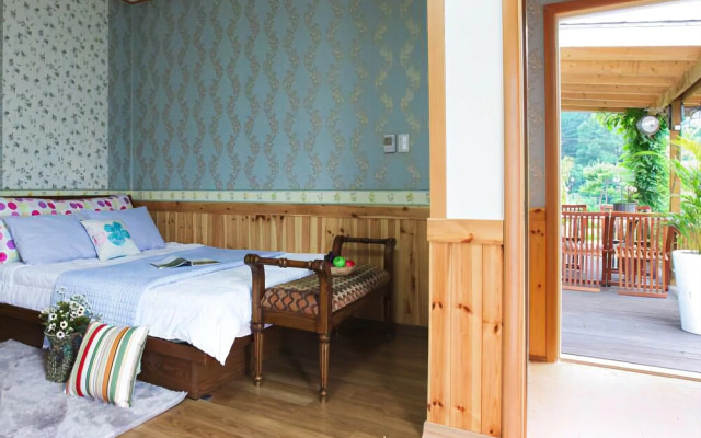 Hongchen Happy Day Pension