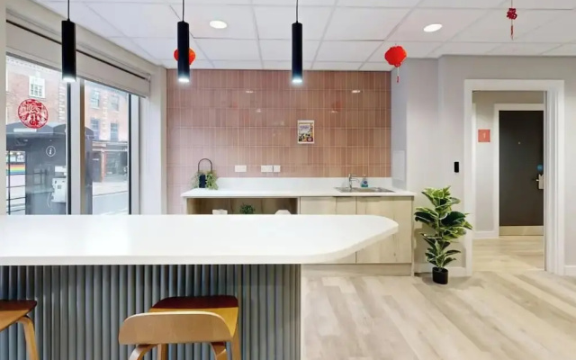 Student Luxury Studio Aldgate Residence