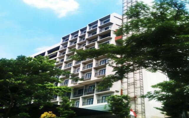 Oaktree Emerald Hotel Semarang