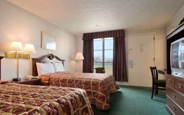 Americas Best Value Inn & Suites South Boston