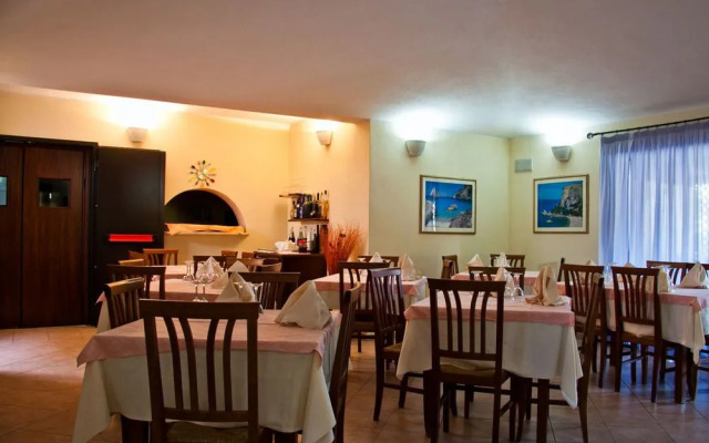 Hotel Alador