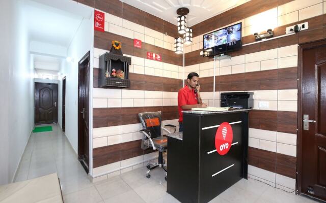 OYO 9371 Hotel Anmol