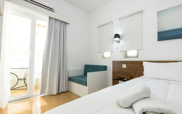 Kissamia Rooms - Next to Night Clubs