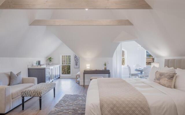 The George Luxury Boutique Inn