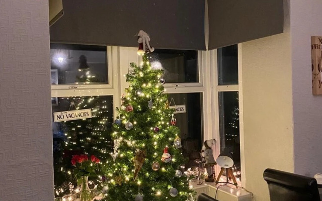 Autumn Leaves Guest House