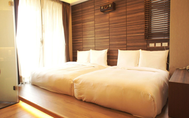 Joy Inn