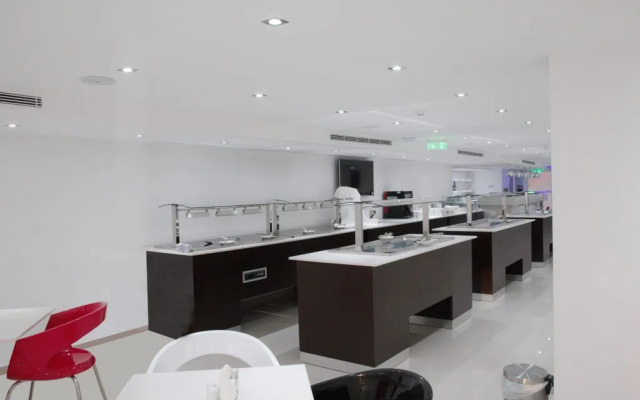 Breeze Boutique Hotel