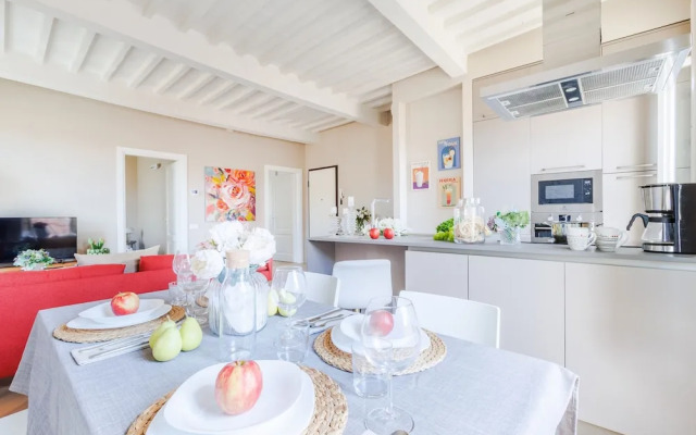 The White Lotus Penthouse