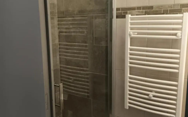 Studio Centre ville Castellane