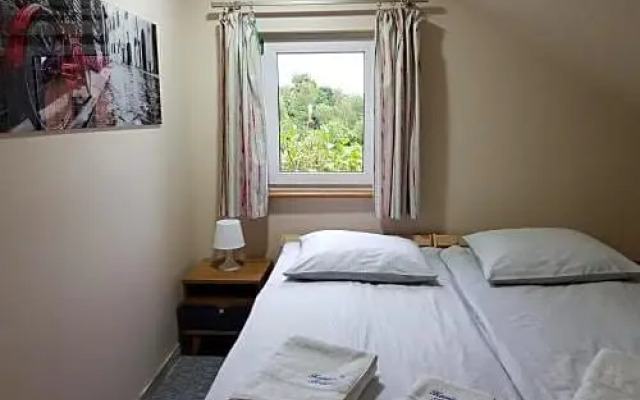 Całoroczny domek nad samym jeziorem Mazury