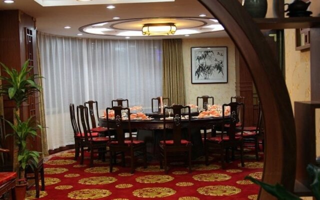 Qianxilong Hotel