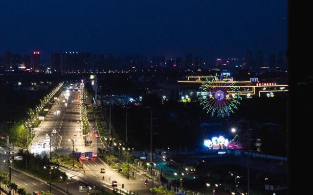 Henan Luoyang·Dingding Gate Ruins Museum· Locals Apartment 00153860