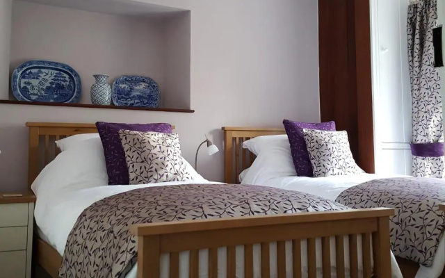 Pontyclerc Farm House B&B