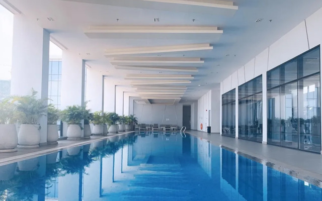 Zhongxin Holiday Hotel