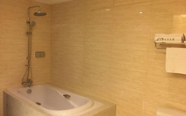 Fengning Hotel – Bathroom – Chengde