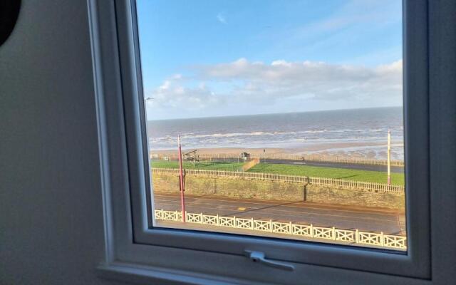 Granada Apartments Queen's Promenade