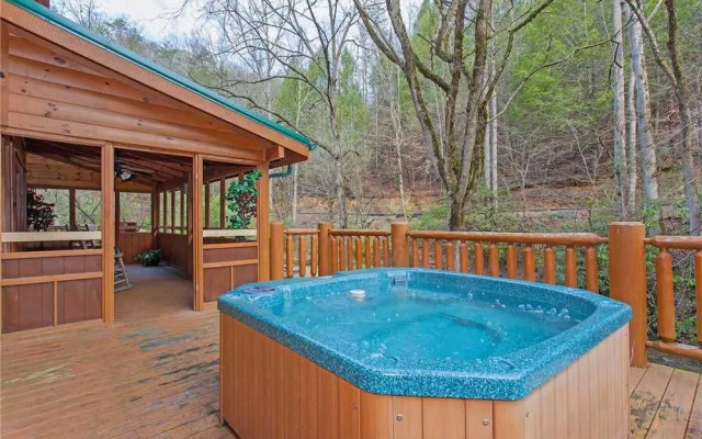 Caney Creek Lodge by RedAwning