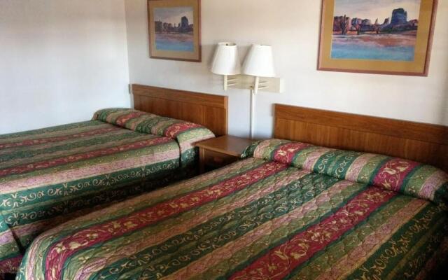 Economy Inn Safford