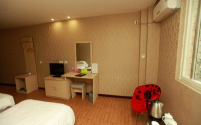 Super 8 Hotel Chengdu Chunxi