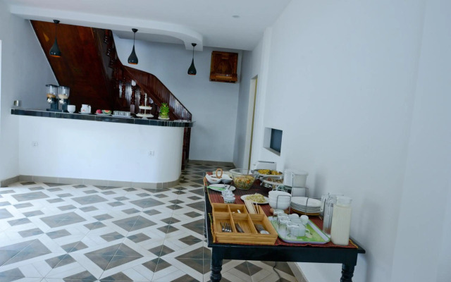Mowin Boutique Hotel & Residence