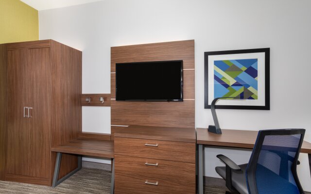 Holiday Inn Express & Suites Phoenix Tempe - University
