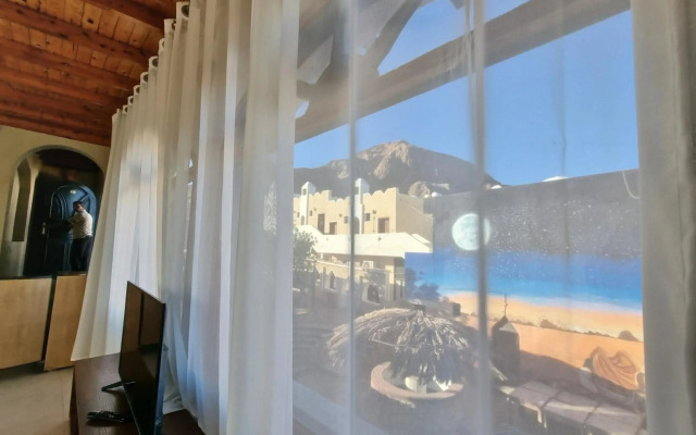 Bedouin Moon Hotel