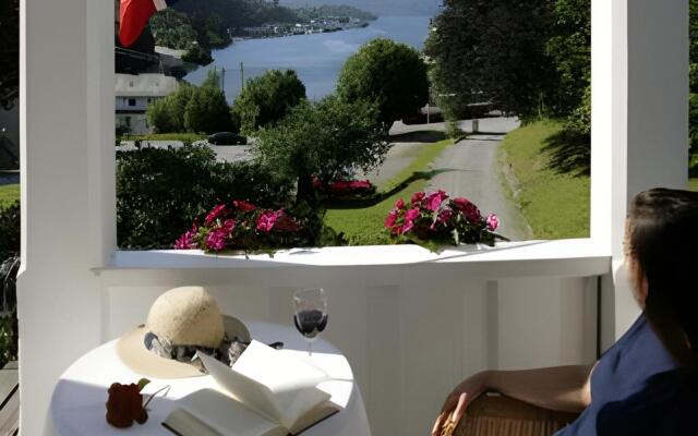 FjordSlottet Hotell
