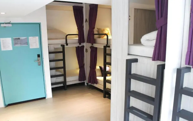 斯格加旅店 4Plus Hotel