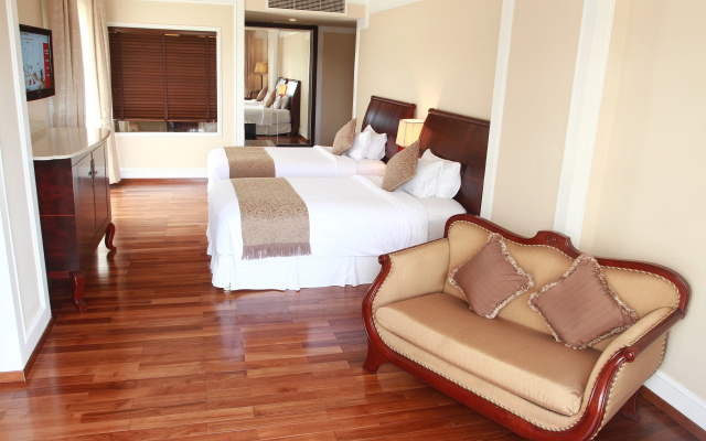 Sunrise Nha Trang Beach Hotel & Spa