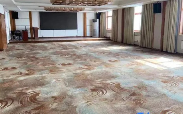 Yipin International Hotel (County Government Affairs Center)