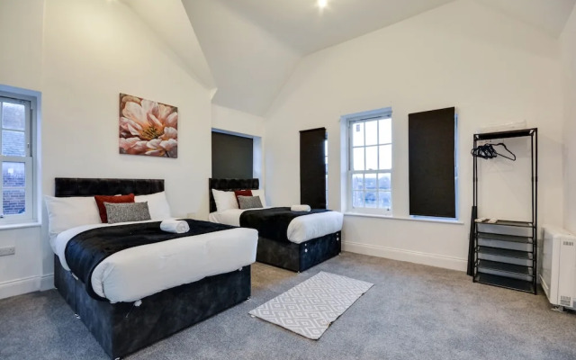 Orrell Road Luxury Apartment