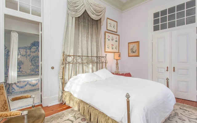 The Romantic Suites & Garden Guest House - Adults Only