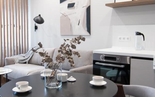 Ekb space apartments (Екб спэйс апартаменты) на улице Татищева 20