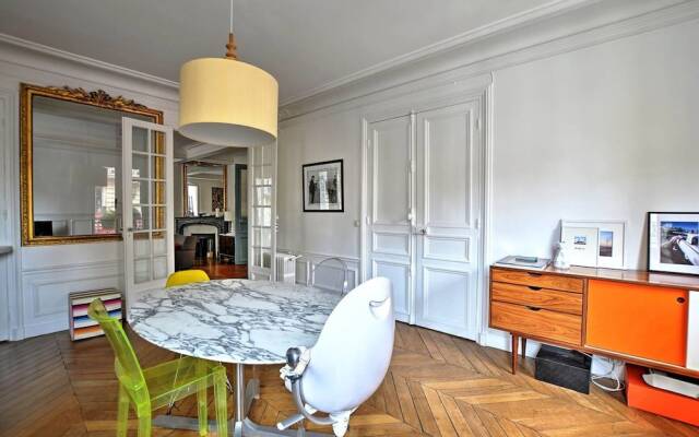 Luxury Apartment - Paris Centre