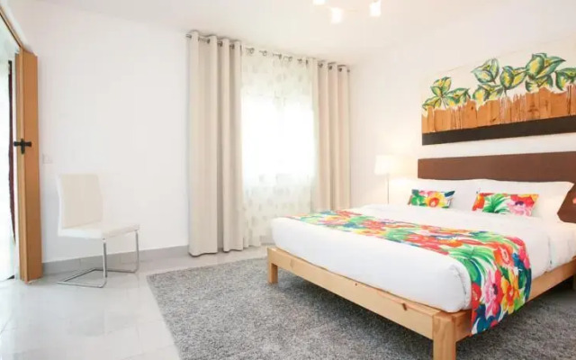 Coral Vacation Rentals (AL)