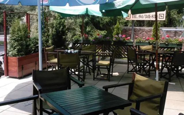 Sportcsarnok Motel és Presszó