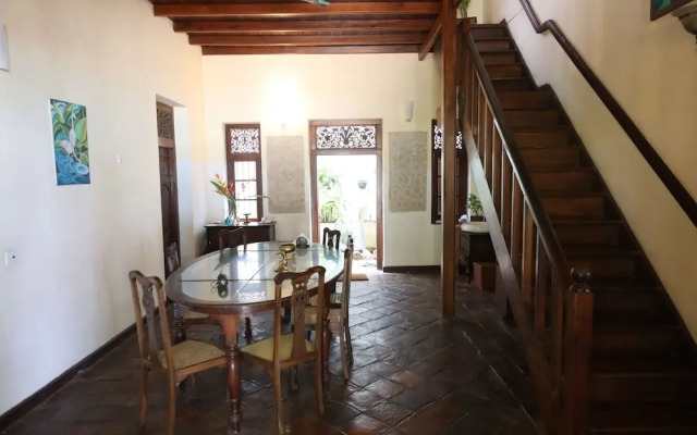 South Point Abbey Whole Villa 4 Bedroom (Sleeps 9)