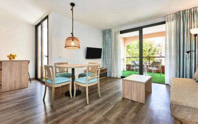 S'Olivera Canyamel Apartments