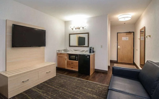 Holiday Inn Express & Suites Kalispell
