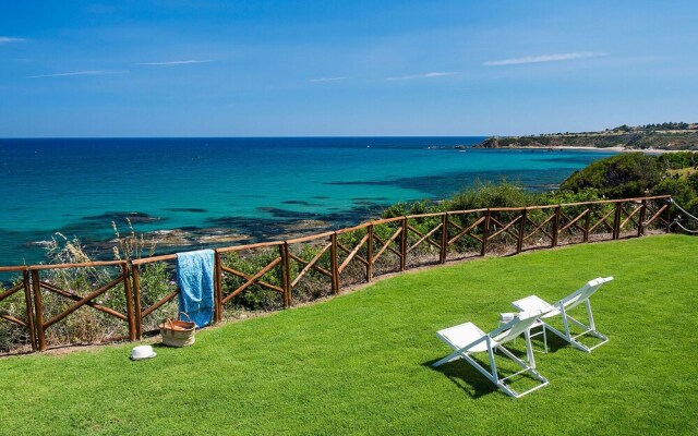 Holoiday Home in Cefalu With Terrace