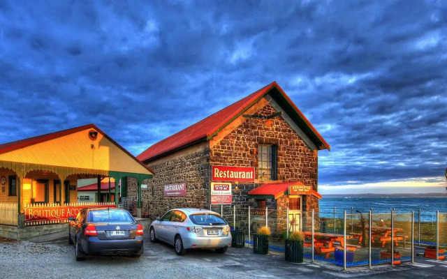 Stanley Village Waterfront Accommodation