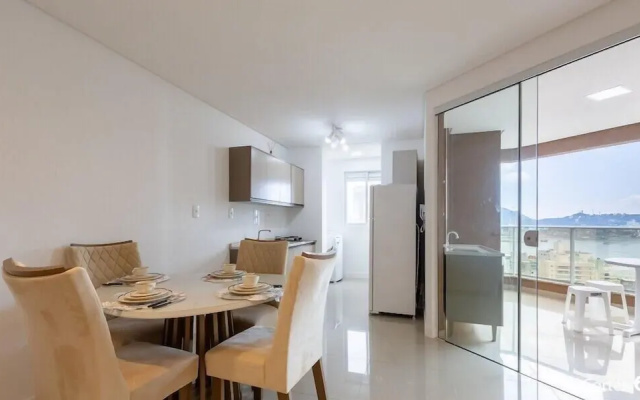 Apartments 400m From the Beach in Itapema - Cara