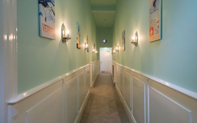 BizStay Park Central Apartments