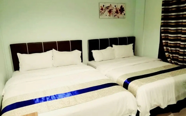 Summer Hotel