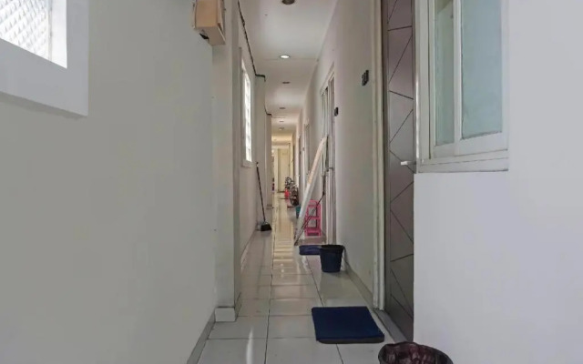 OYO 91889 Kramat Residence